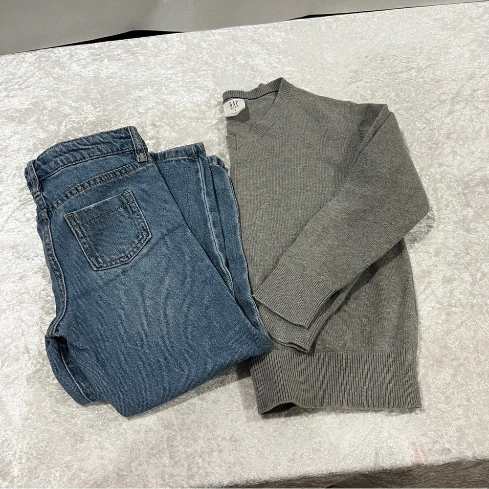 Lot Kids Clothing Boy Size 5 Denim Pants & Gray Sweater Cotton -On & Gap